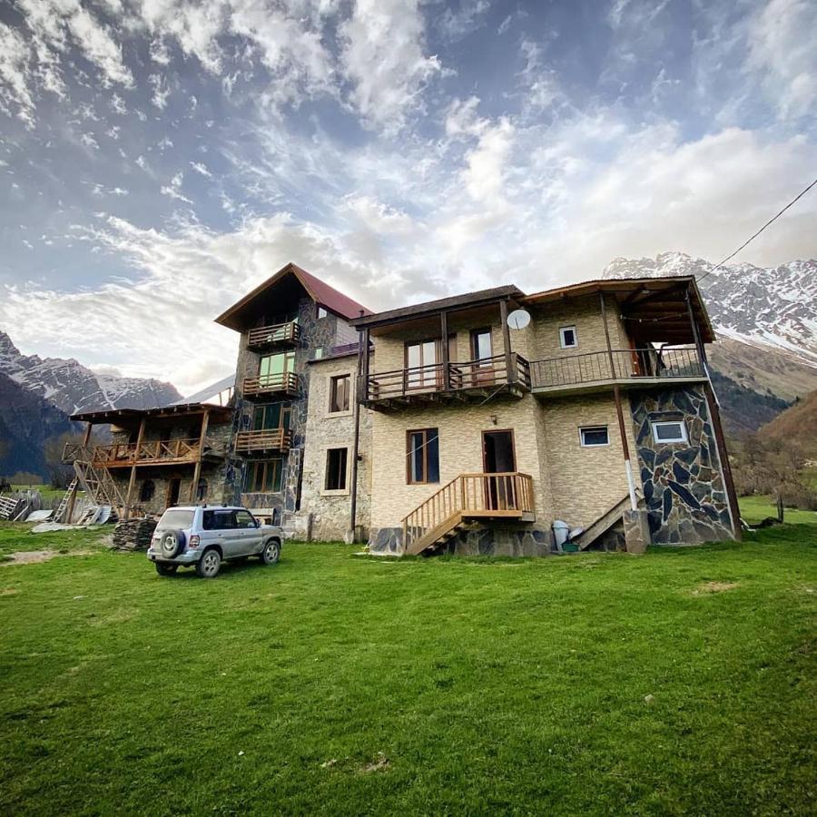 Peak Mazeri Guest House Zewnętrze zdjęcie