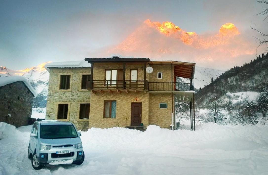 Peak Mazeri Guest House Zewnętrze zdjęcie