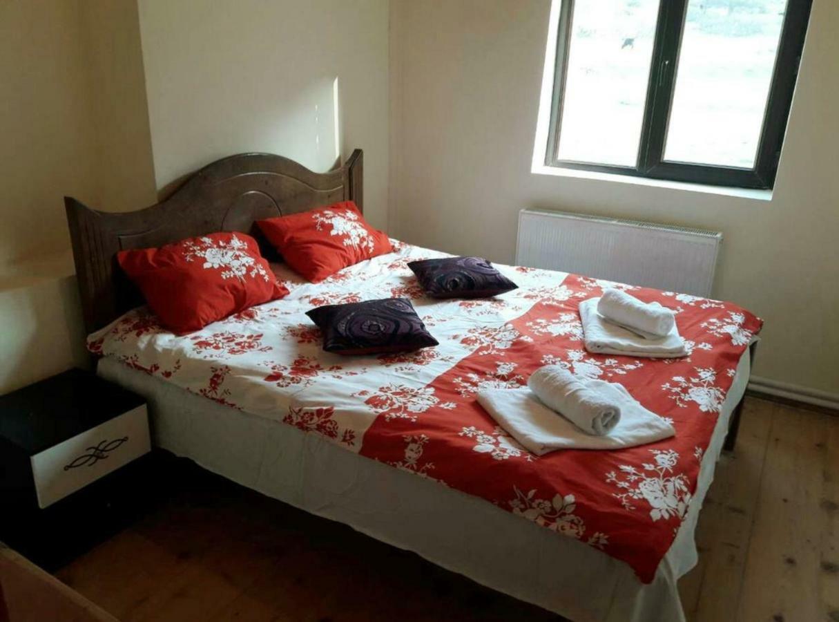 Peak Mazeri Guest House Zewnętrze zdjęcie